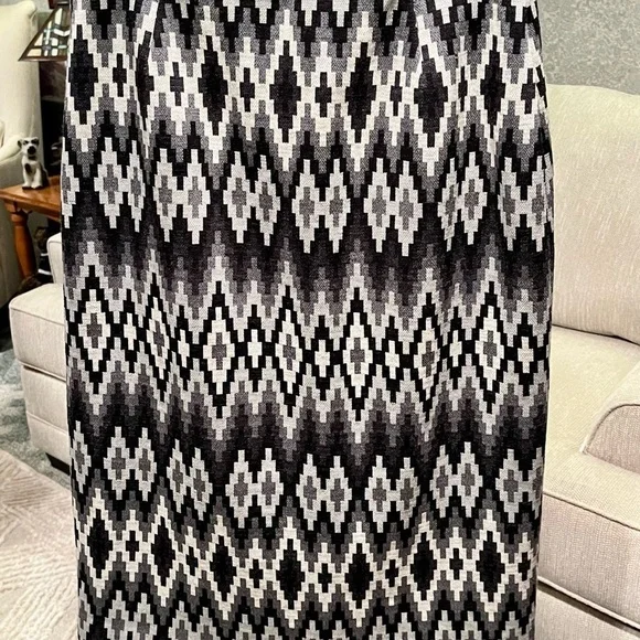 MICHAEL KORS Wool Skirt Y2K Aztec Southwestern Short Size 8 Saks Fifth Avenue - Picture 6 of 7